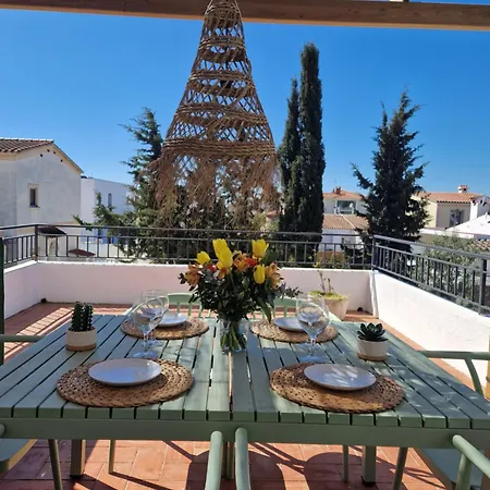 Gorgot P1 D Con Terraza Y Piscina Comunitaria Cerca De La Playa * Empuriabrava