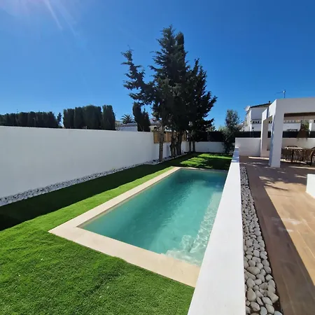 Gorgot P1 D Con Terraza Y Piscina Comunitaria Cerca De La Playa